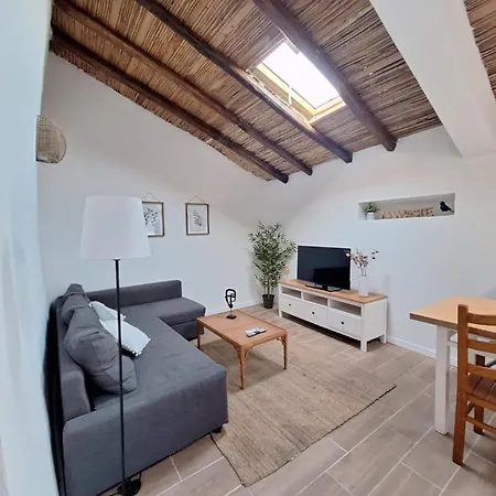 Typical House In Algarve 5m From