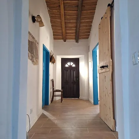 Typical House In Algarve 5m From