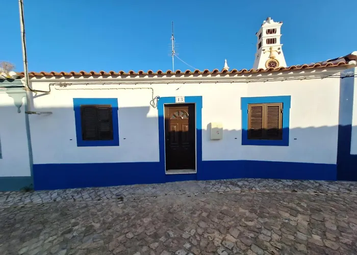 Typical House In Algarve 5m From Porches (Algarve)