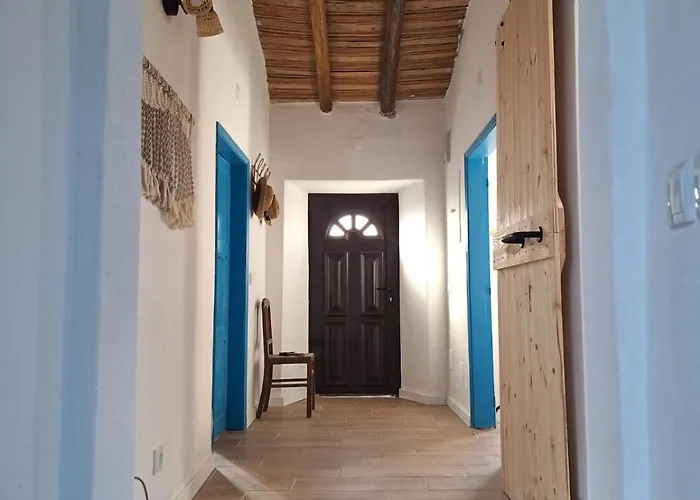 Typical House In Algarve 5m From